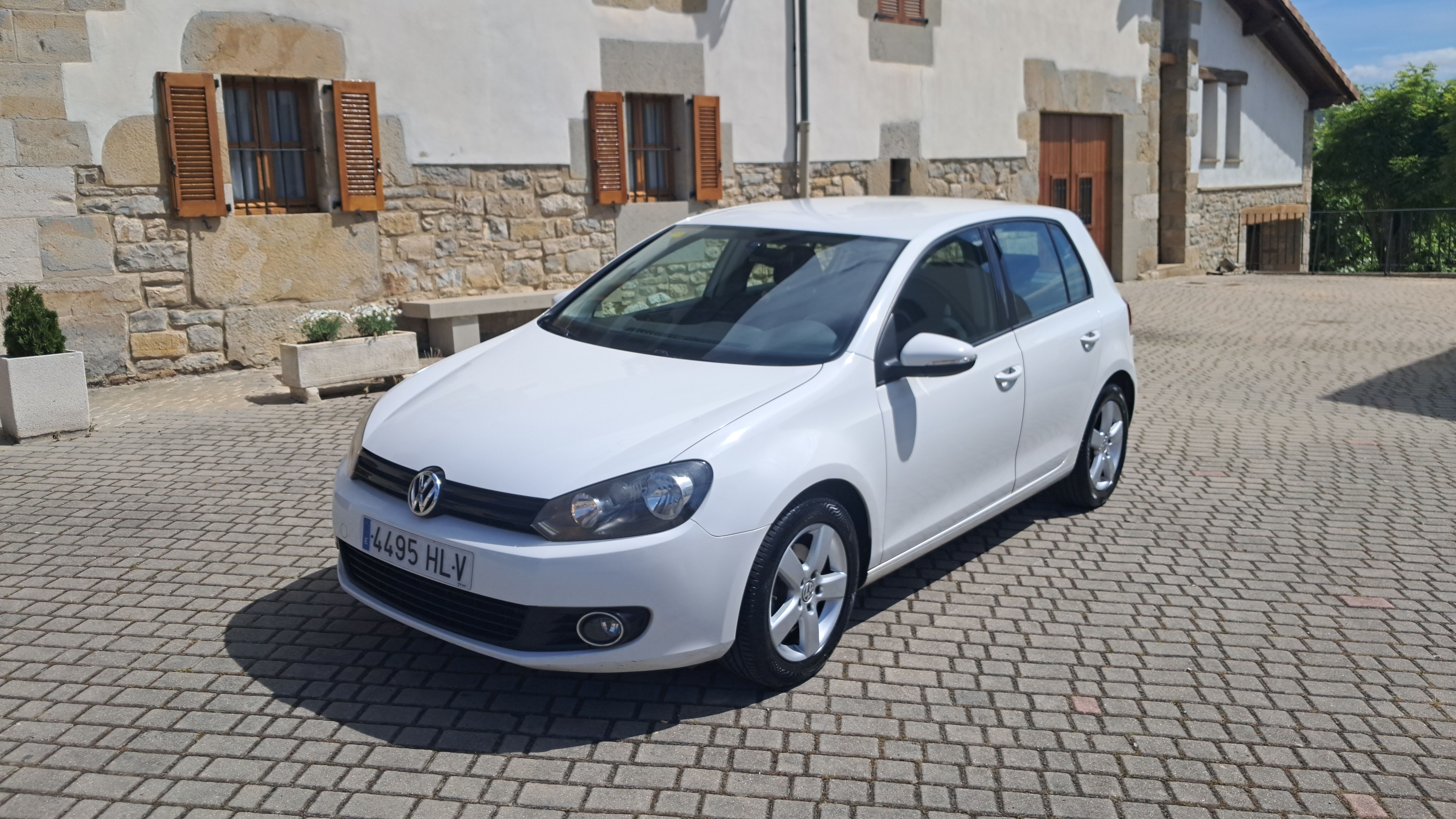 Volkswagen Golf 1.6 TDI 105cv 