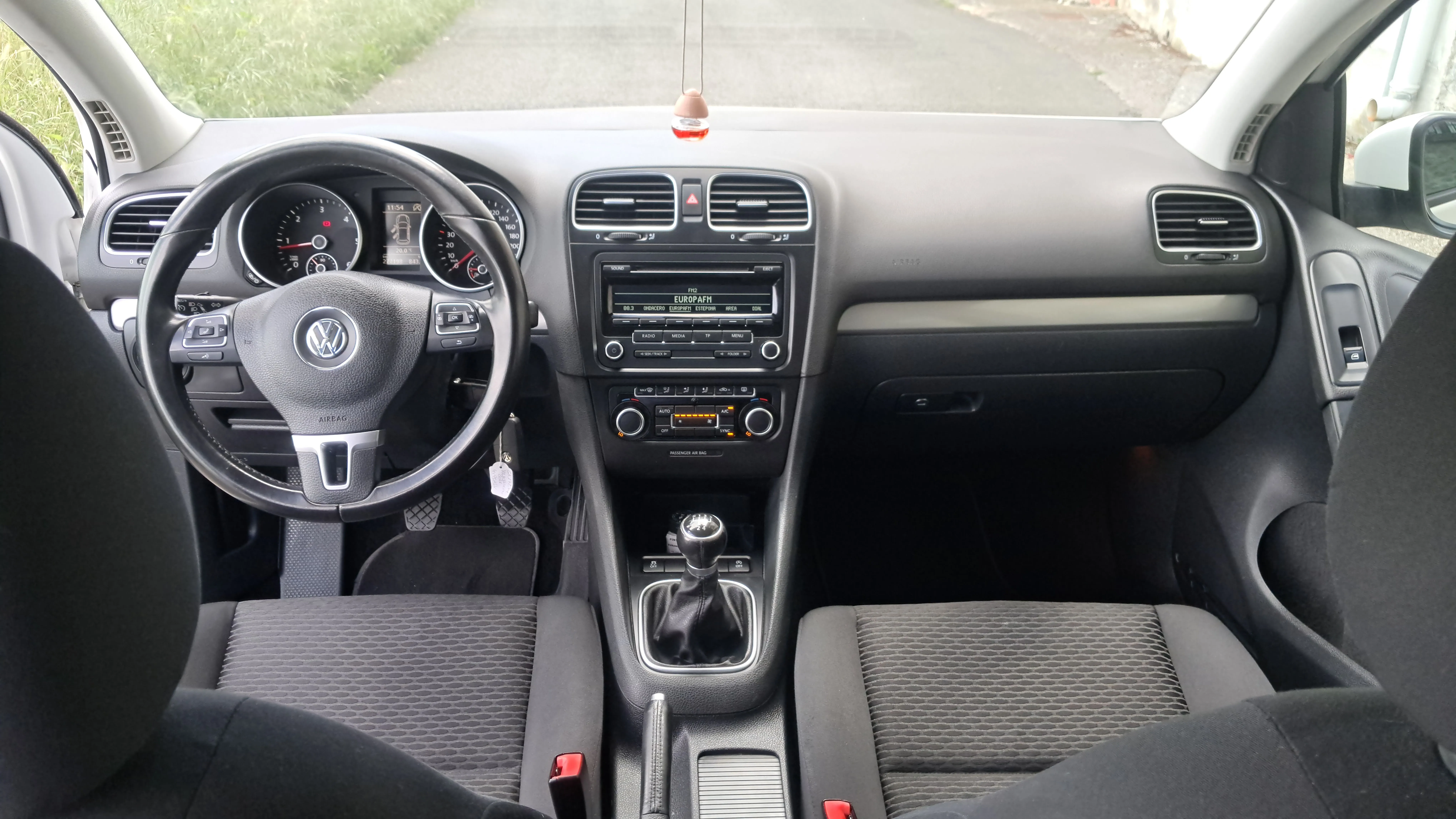 Volkswagen Golf 1.6 TDI 105cv 
