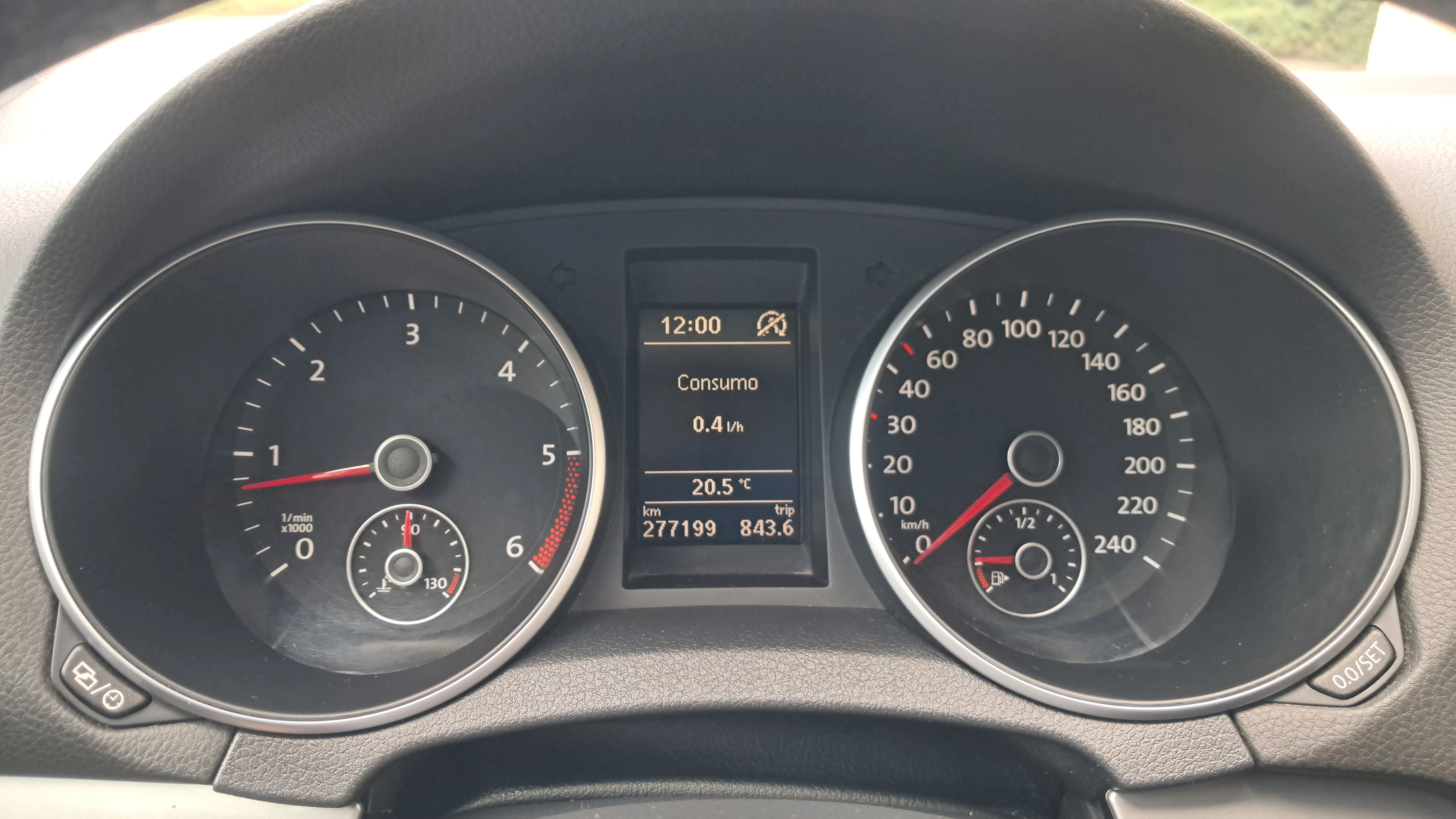 Volkswagen Golf 1.6 TDI 105cv 
